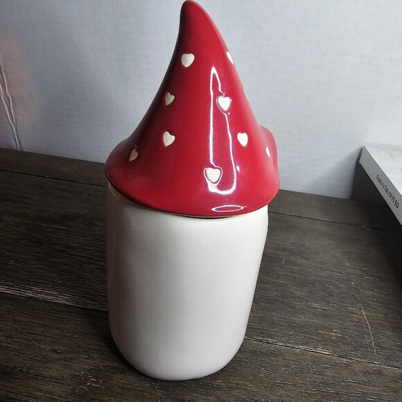 Rae Dunn Artisan Soul Mate Valentine's Day Mug Gnome Red Hearts Topper 2021 - Picture 7 of 11